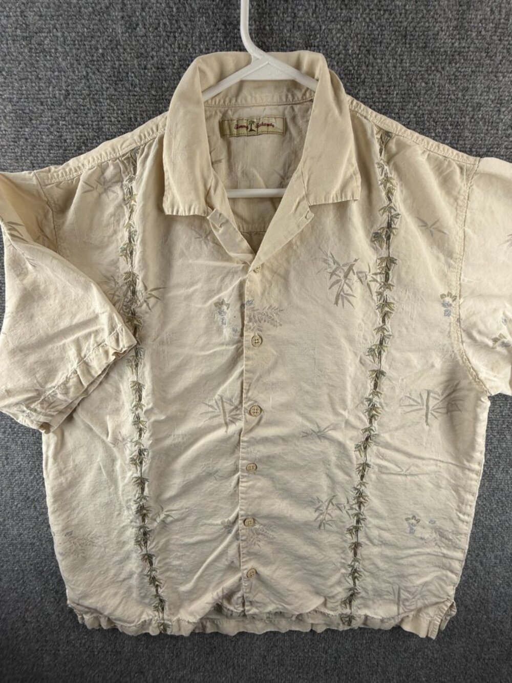 Tommy Bahama Short Sleeve Beige Large Camp Shirt Silk Floral Hawaiian Beach Men
